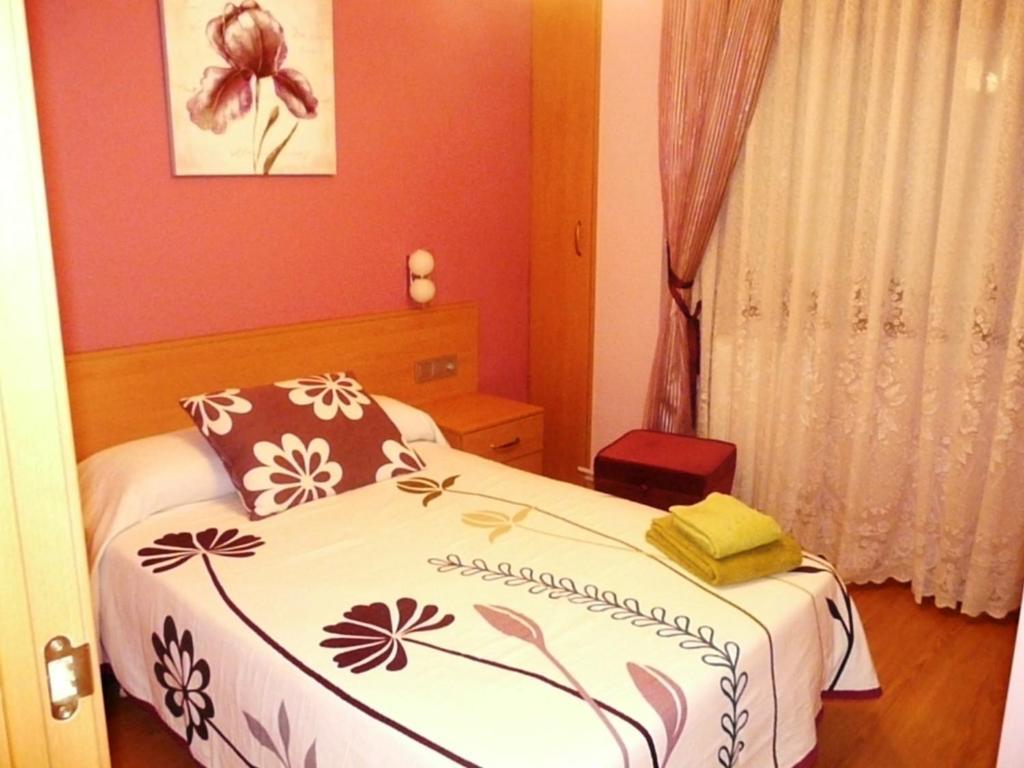 Apartamento Turistico Guara Casa Castro Barbastro Exterior foto